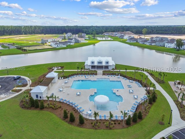 485 Hideaway St, Ridgeland, SC 29936