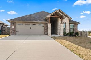 761 Melrose Place, Bentonville, AR 72712
