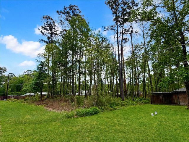 103 County Road 432, Dayton, TX 77535