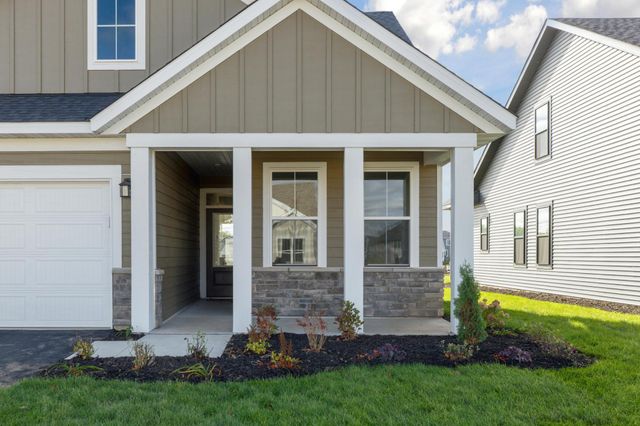 10933 37th Street N, Lake Elmo, MN 55042