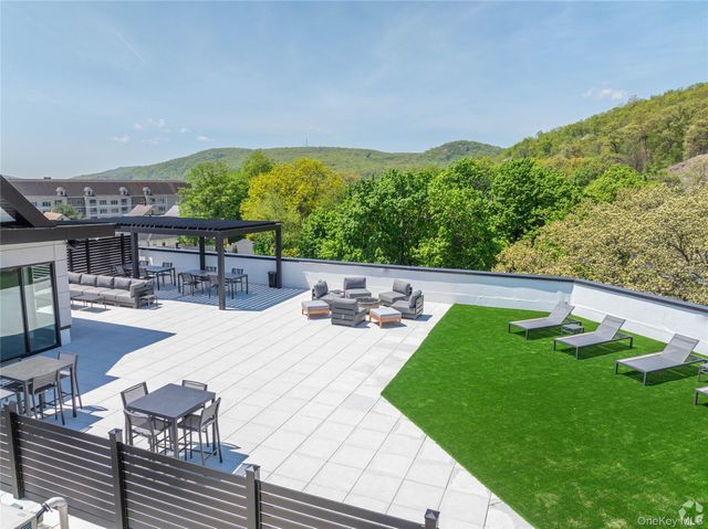 15 Washington Avenue 407, Suffern, NY 10901