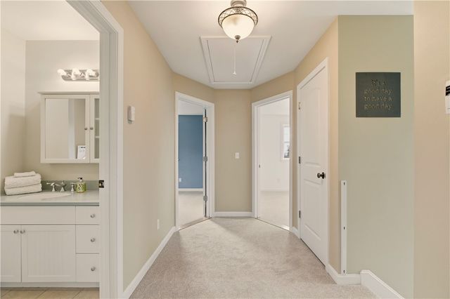 42 Lewis Street, Tiverton, RI 02878