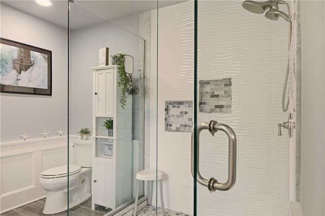 42 Lewis Street, Tiverton, RI 02878