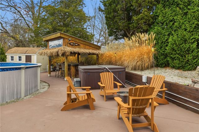 42 Lewis Street, Tiverton, RI 02878