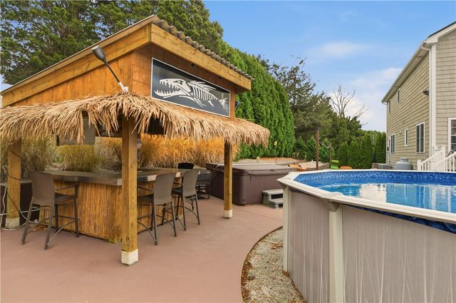 42 Lewis Street, Tiverton, RI 02878