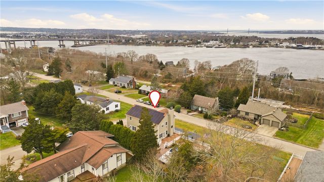 42 Lewis Street, Tiverton, RI 02878