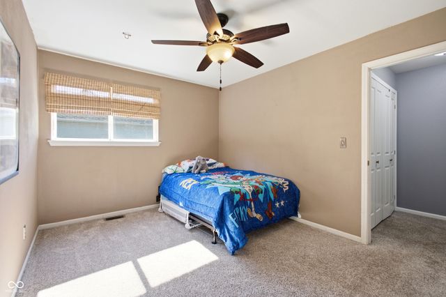 6448 Whitaker Farms Drive, Indianapolis, IN 46237