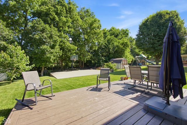6448 Whitaker Farms Drive, Indianapolis, IN 46237