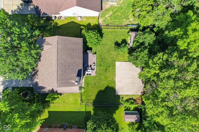 6448 Whitaker Farms Drive, Indianapolis, IN 46237