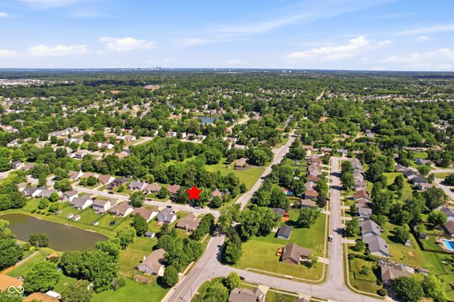 6448 Whitaker Farms Drive, Indianapolis, IN 46237