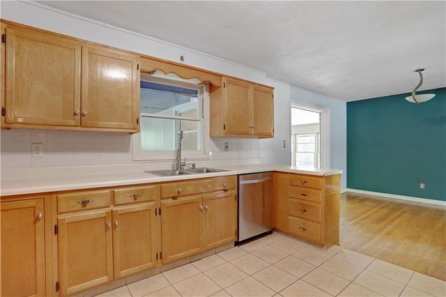 2315 NE 37th Terrace, Kansas City, MO 64116