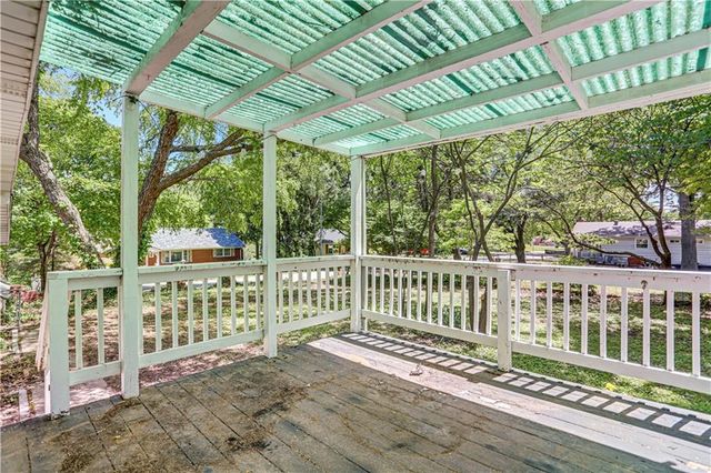 2315 NE 37th Terrace, Kansas City, MO 64116