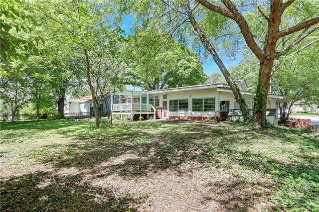 2315 NE 37th Terrace, Kansas City, MO 64116