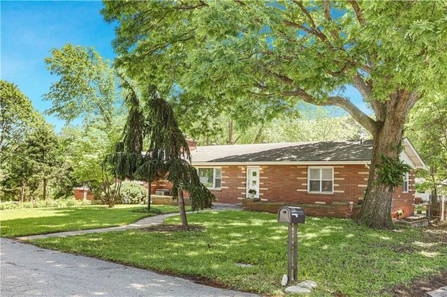 2315 NE 37th Terrace, Kansas City, MO 64116