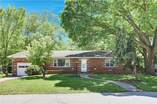 2315 NE 37th Terrace, Kansas City, MO 64116