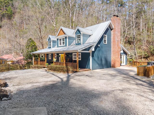 7880 Hiawassee Wilderness, Hiawassee, GA 30546