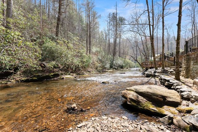7880 Hiawassee Wilderness, Hiawassee, GA 30546