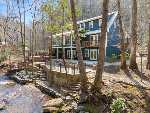 7880 Hiawassee Wilderness, Hiawassee, GA 30546