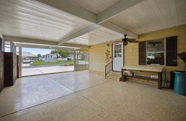 728 TRUMAN AVENUE, Lady Lake, FL 32159