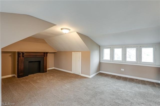 15400 Hilliard Road, Lakewood, OH 44107