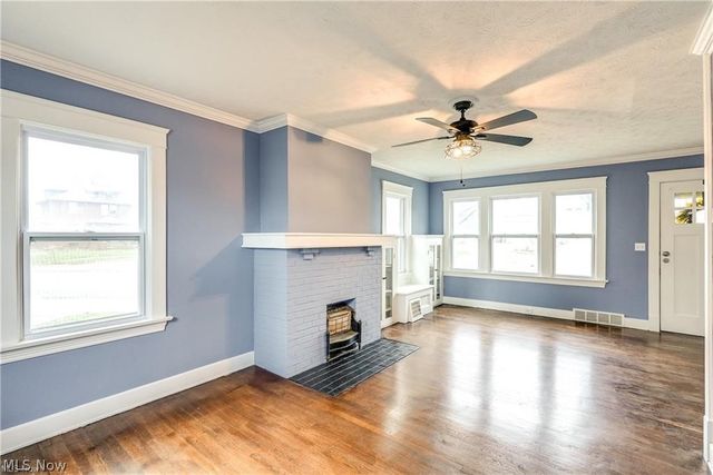 15400 Hilliard Road, Lakewood, OH 44107