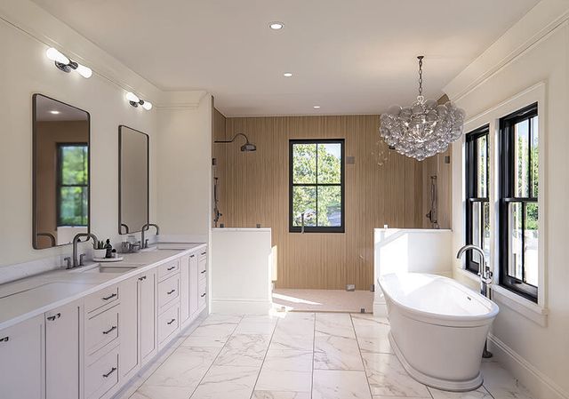 303 Queens Court 2, Mount Pleasant, SC 29464