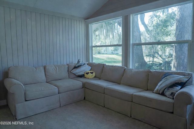 8226 LAKE WOODBOURNE Drive E, Jacksonville, FL 32217