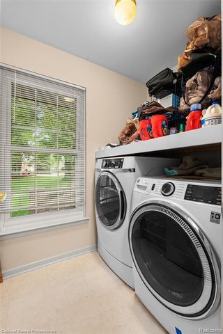 17943 Salinas River Way, Macomb, MI 48042