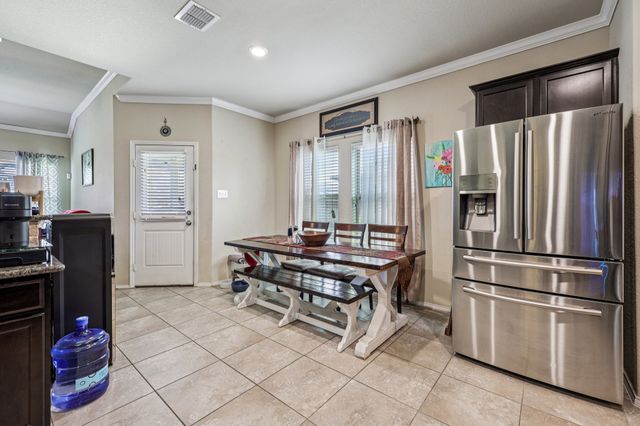 1332 Foxglove Lane, Burleson, TX 76028