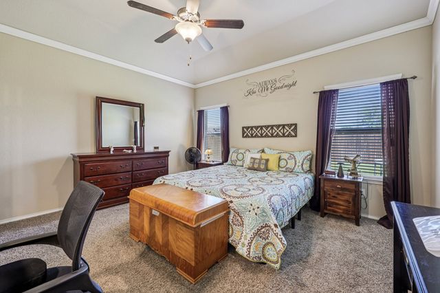 1332 Foxglove Lane, Burleson, TX 76028