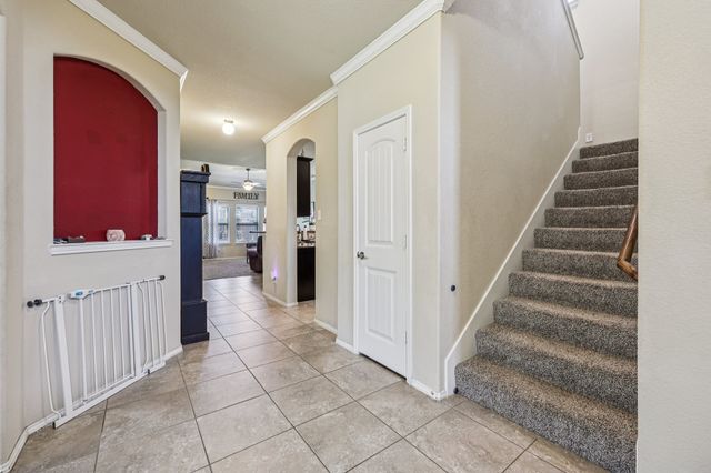 1332 Foxglove Lane, Burleson, TX 76028