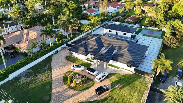 365 NW 132nd Ave, Miami, FL 33182
