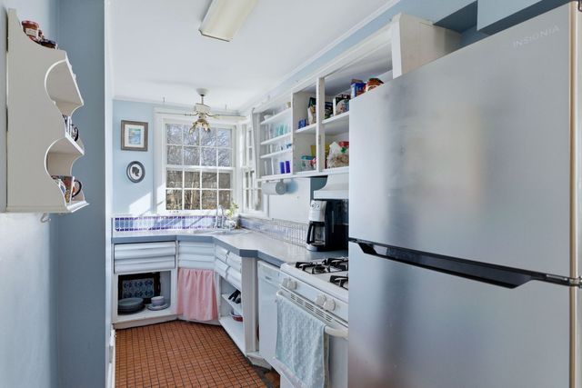 101 S Adams Street, Westmont, IL 60559