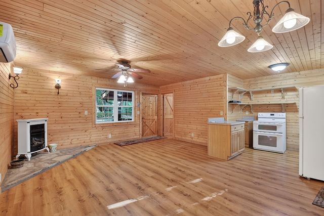 261 Spring Road, Blairsville, GA 30512