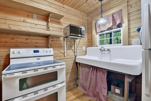 261 Spring Road, Blairsville, GA 30512