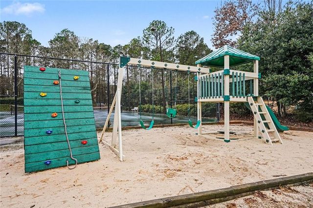 69 Championship Court, Fayetteville, GA 30215