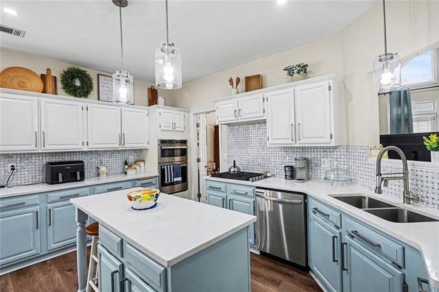 69 Championship Court, Fayetteville, GA 30215