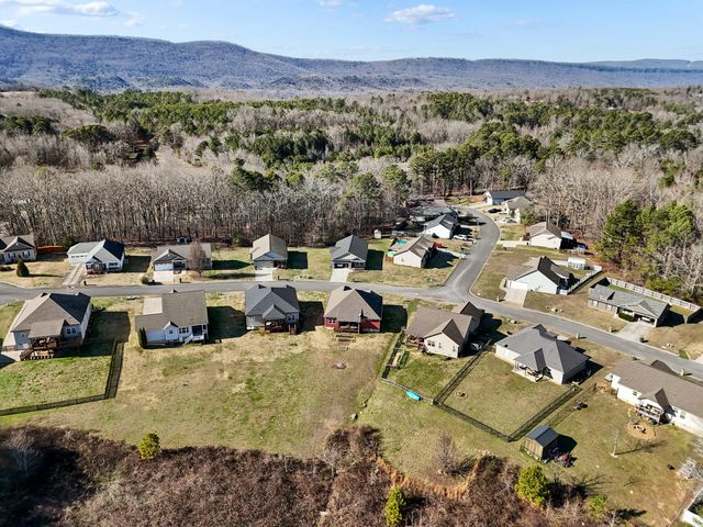 66 Cottage Crest Court, Chickamauga, GA 30707