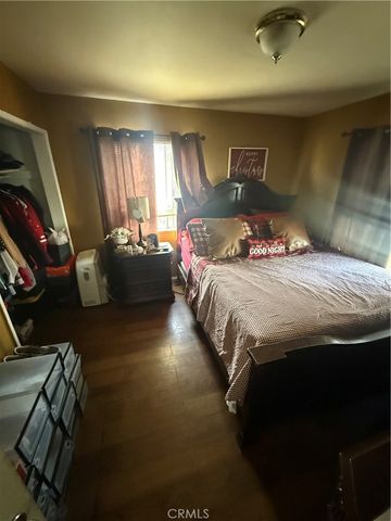 1832 E 108th 2, Los Angeles, CA 90059