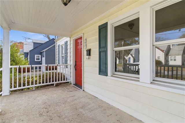 3821 Lenoir CIR, Norfolk, VA 23513