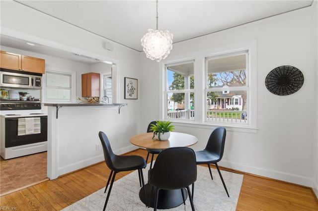 3821 Lenoir CIR, Norfolk, VA 23513