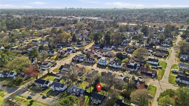 3821 Lenoir CIR, Norfolk, VA 23513