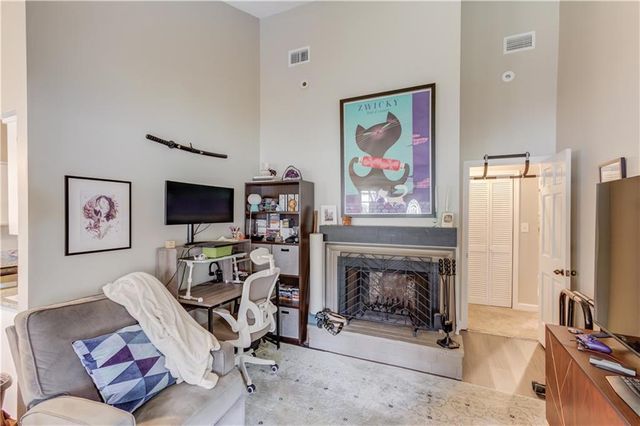 6381 E Deerhollow Way, Peachtree Corners, GA 30092