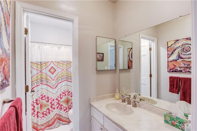 6381 E Deerhollow Way, Peachtree Corners, GA 30092