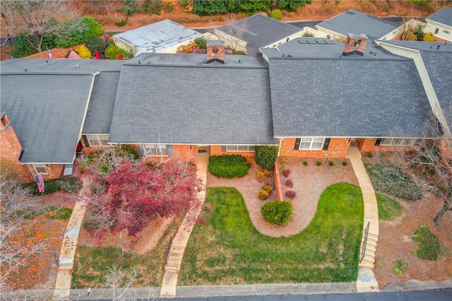 6381 E Deerhollow Way, Peachtree Corners, GA 30092