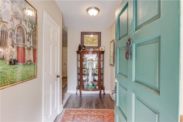 6381 E Deerhollow Way, Peachtree Corners, GA 30092