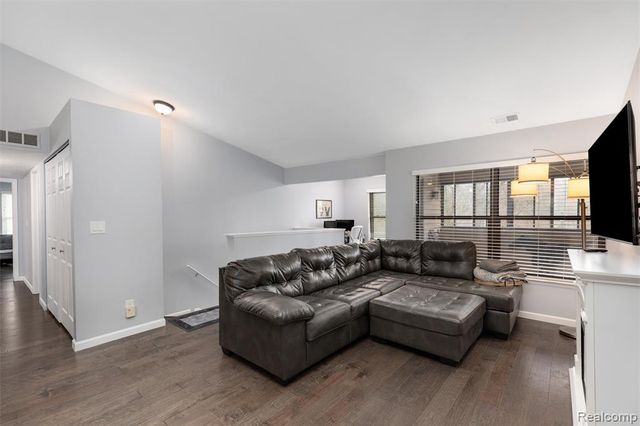19567 Northridge Drive, Northville, MI 48167