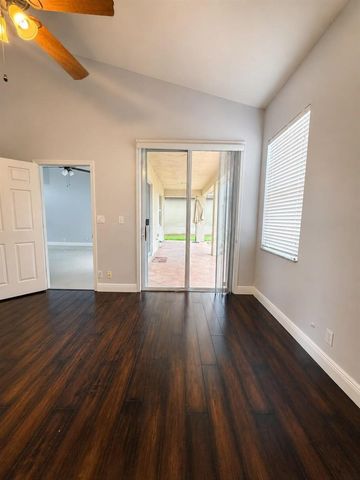 8061 Saw Palmetto Lane, Boynton Beach, FL 33436