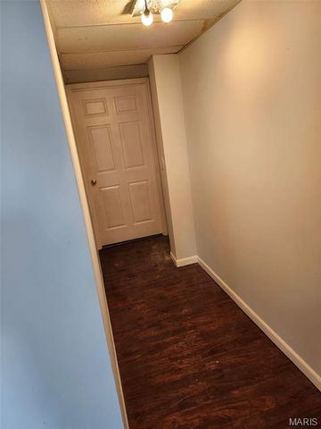 12303 White Cap Lane, Florissant, MO 63033