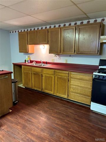 12303 White Cap Lane, Florissant, MO 63033